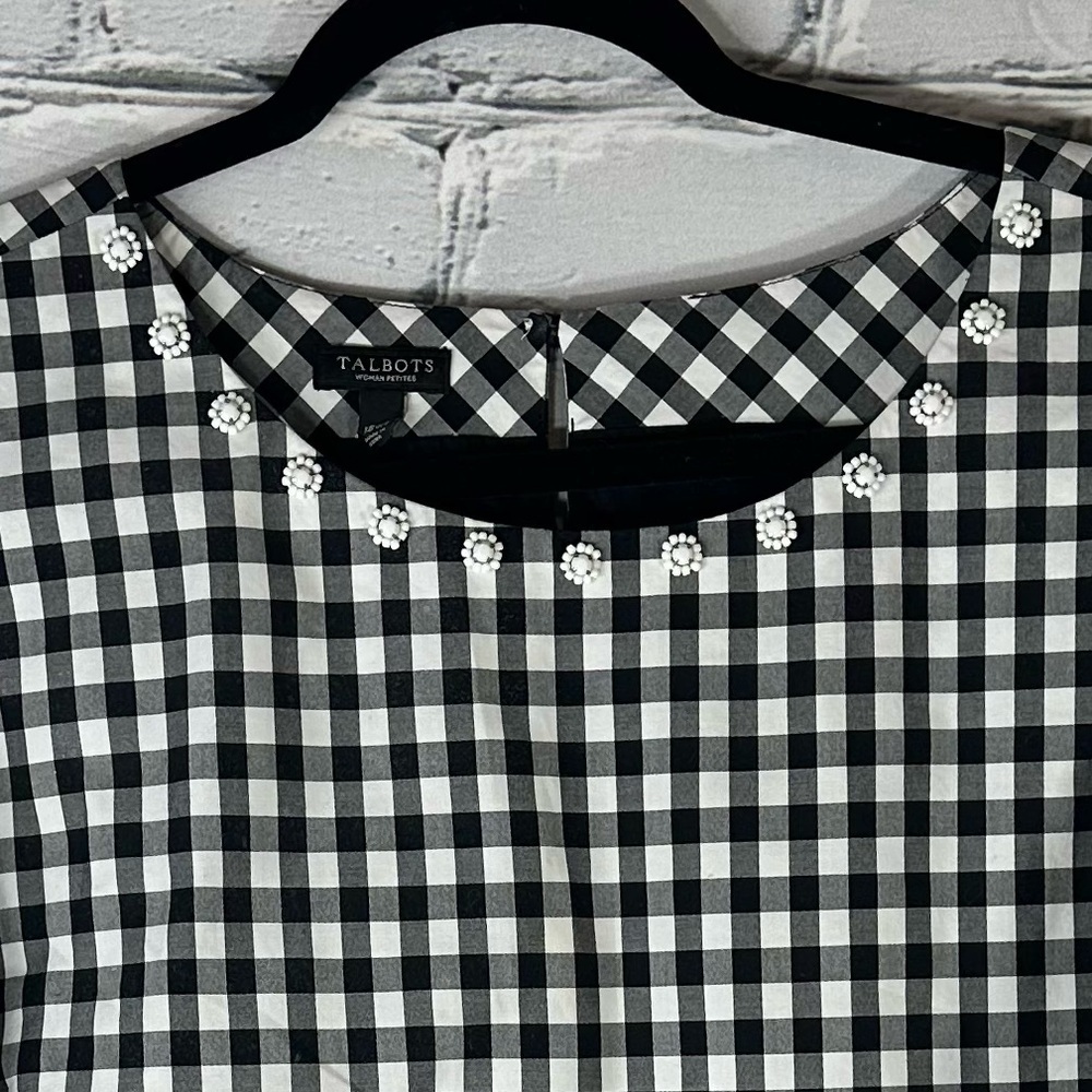*SOLD* Talbots Women’s Gingham Plaid Top 18WP Petite Beaded Cotton Black White - Picture 4 of 8